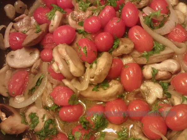 mushrooms onions tomatoes quemeanswhat-001